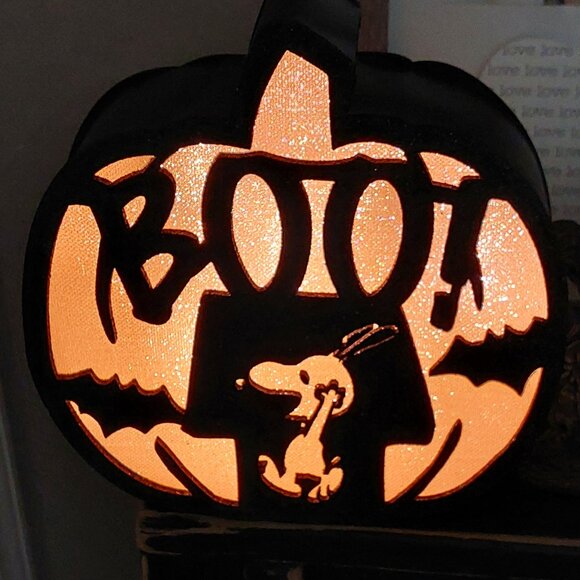 Roman Peanuts Snoopy's Doghouse Boo! Pumpkin LED Halloween Decor - Picture 13 of 14
